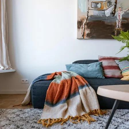 Huswell - With Seaview, Pets Are Welcome *
